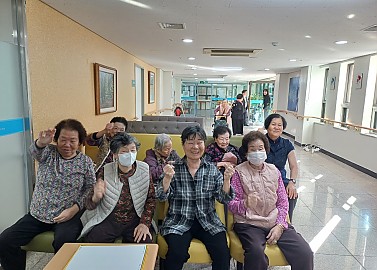 2025 생활 어르신 코로나19 예방 접종